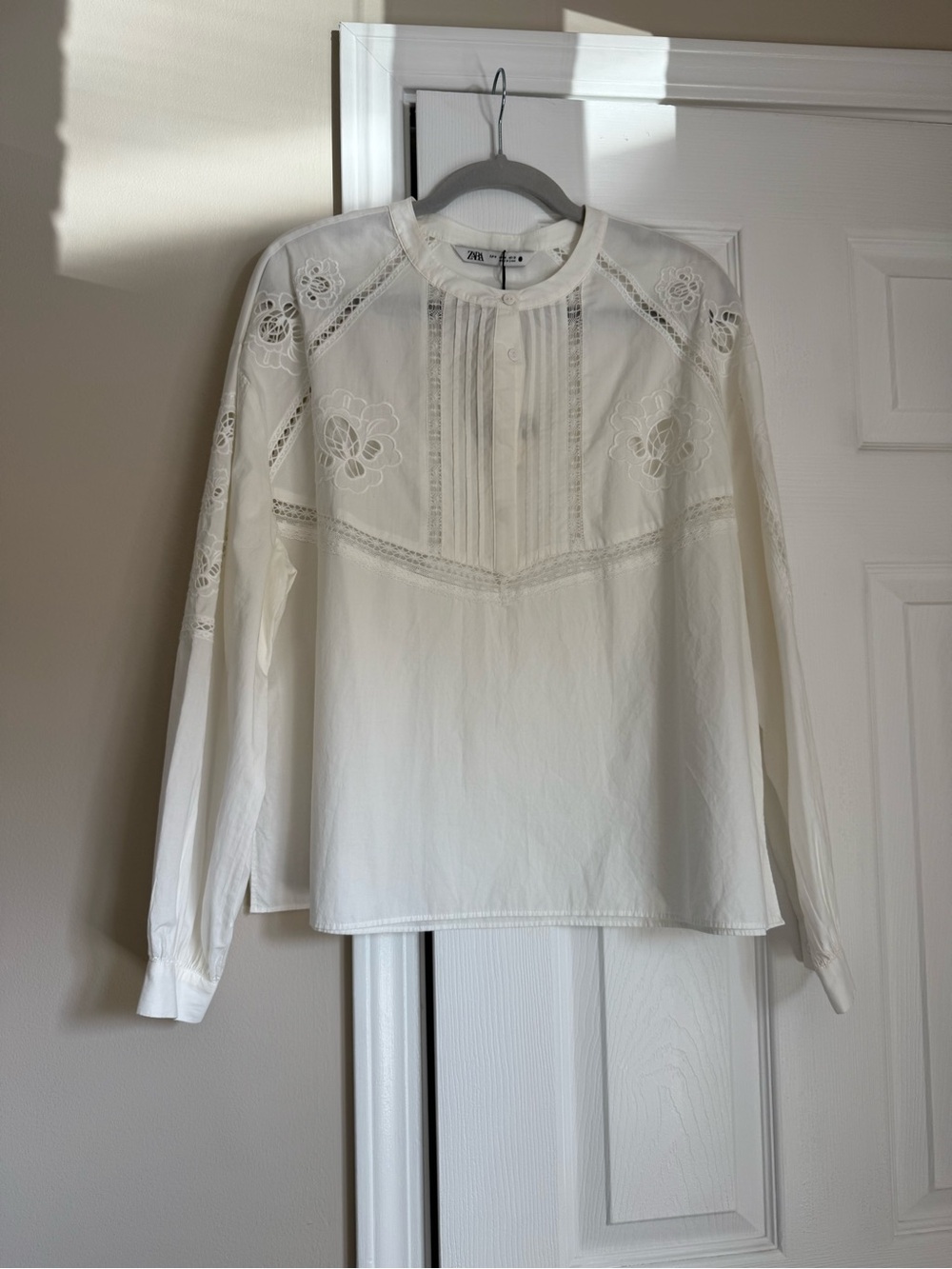 Zara ZW Collection Embroidered Lace Blouse White Medium NWT